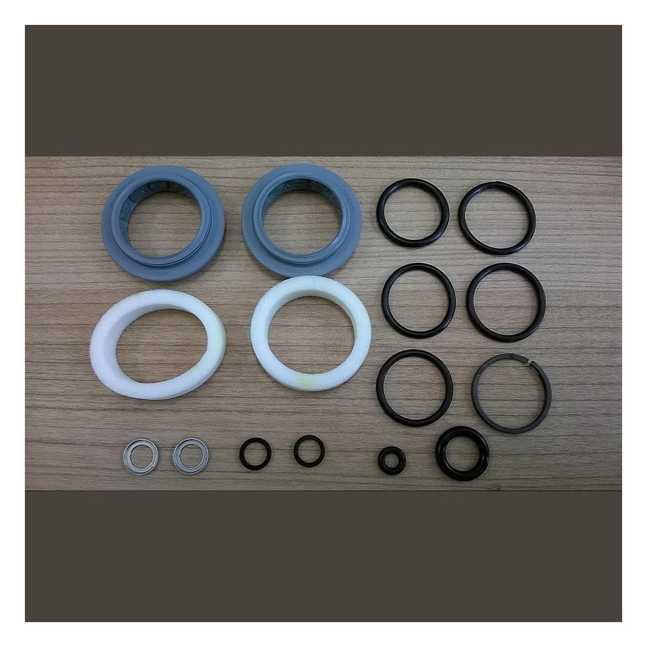 Kit de Servicio de Horquilla AM Sektor - Incluye Parapolvo, Anillos y O-ring - 1