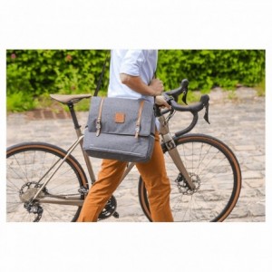 Urban messenger bag 11 liters with attachment to the luggage rack - 4