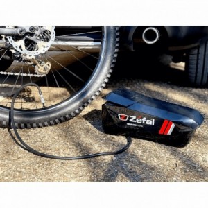 Tubeless air tank for mounting tubeless tyres - 5