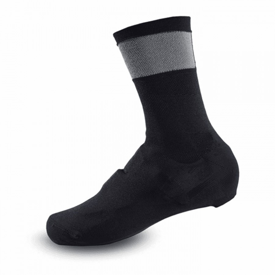 Black knit overshoes size 36-39 - 1