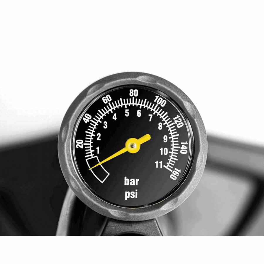 Floor pump with low pressure gauge in iron - 3