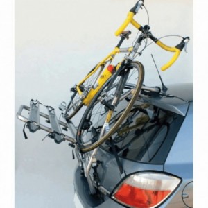 Porte-vélos arrière pour 3 vélos à Padoue - 1