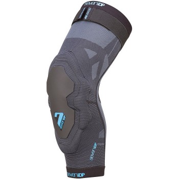 7Idp Project Knee Pad Size: M, Black-Blue - 2