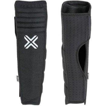 Fuse Alpha Extended Shin Pad, Size S Black-White - 1
