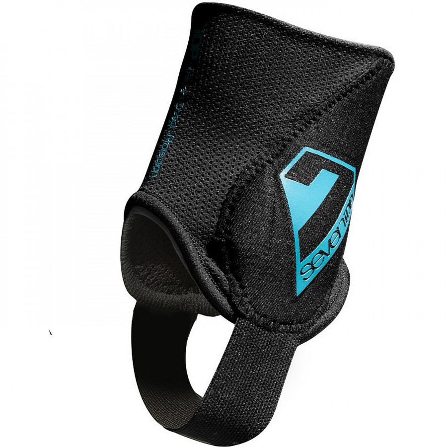 7Idp Control Ankle Size: L/Xl, Black-Blue - 2