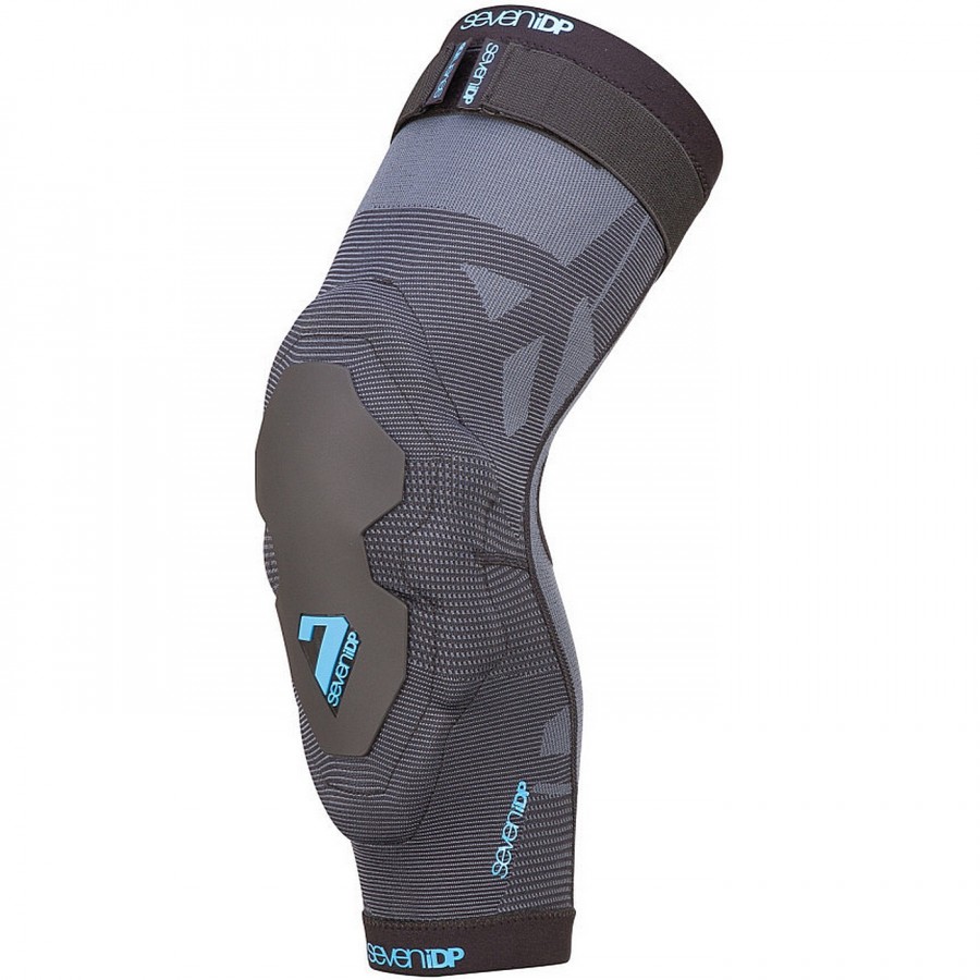 7Idp Project Knee Pad Size: L, Black-Blue - 2