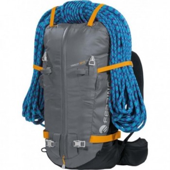 Sac à dos alpinisme Triolet 32+5L gris foncé léger et polyvalent - 11