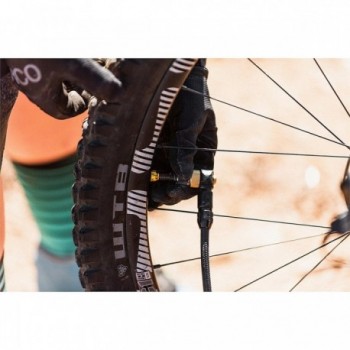 Pompe à pied Lezyne Gravel Digital Drive Pro Noire avec manomètre numérique - 5