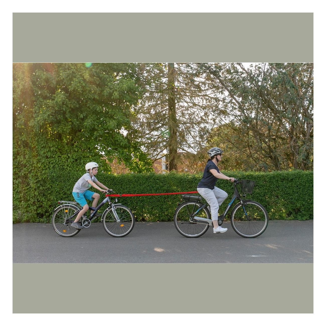 Rote Fahrrad-Zugleine - Sport und Freizeit, Montage am Lenker und Sattel - 3