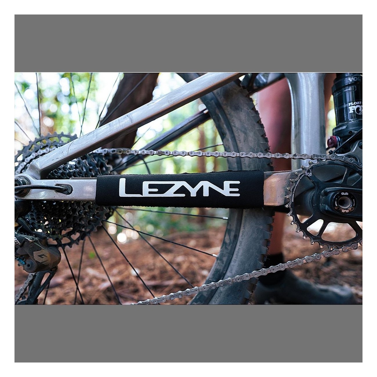 Protection Lezyne Smart Chainstay L Noire en Néoprène Résistant - 2