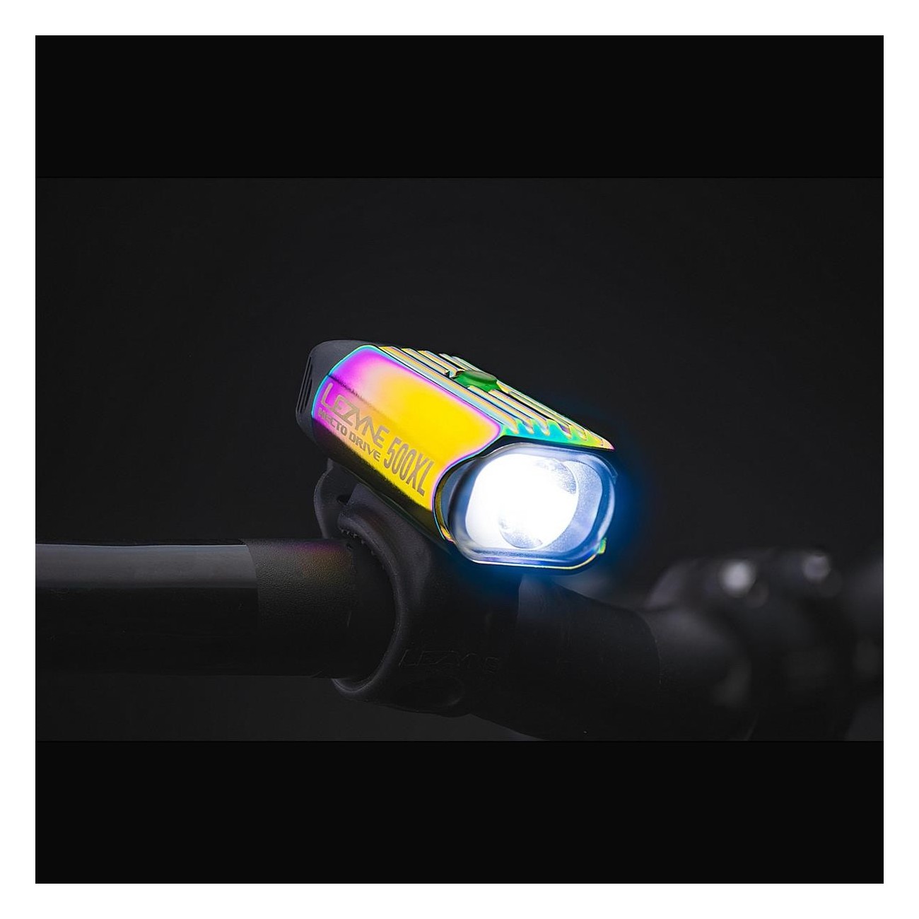 Hecto Drive 500XL Fahrradlicht - 500 Lumen, 8 Modi (3 Fest, 2 Blitzen) - Schwarz - 3