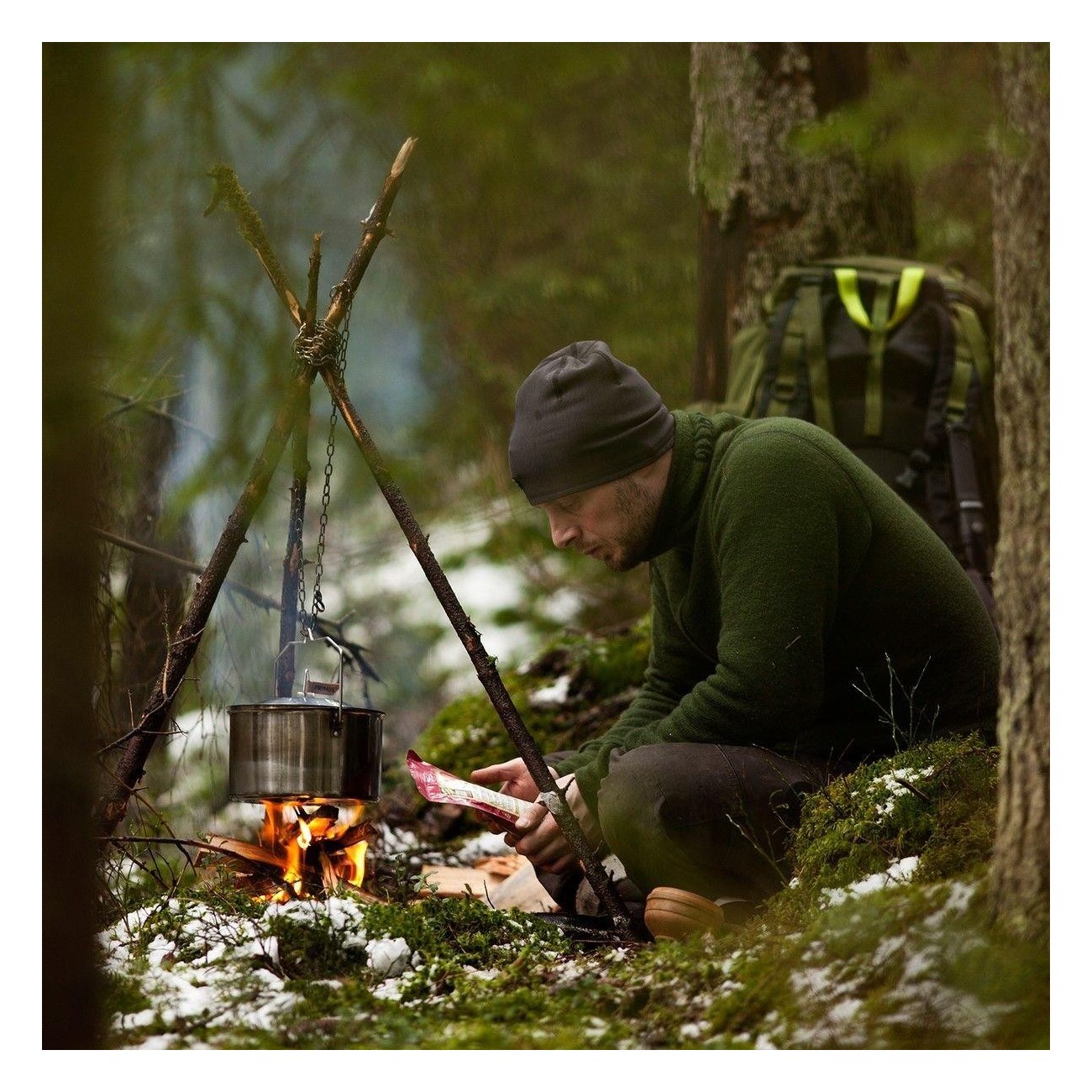 Casserole CampFire en Acier Inox 3L pour Cuisine en Plein Air - Idéale pour Soupe et Ragoût - 7