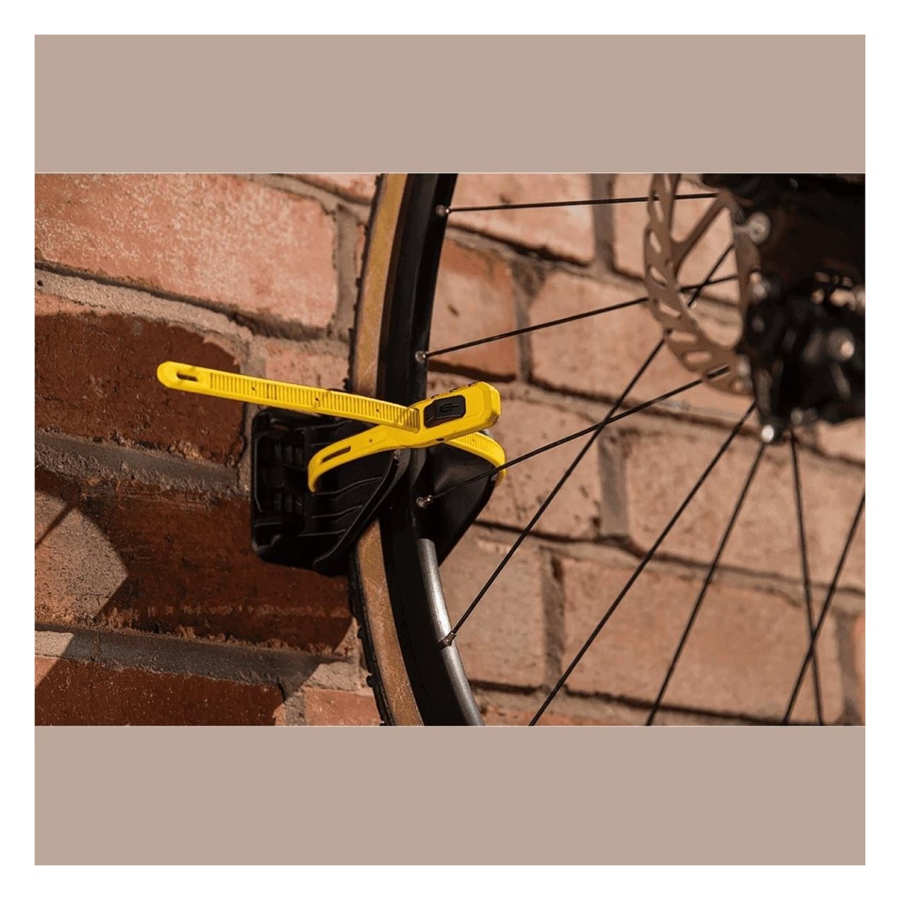 Soporte de Bicicleta de Pared Jaw Negro Ajustable - Dimensiones 125x95x95 mm - 4