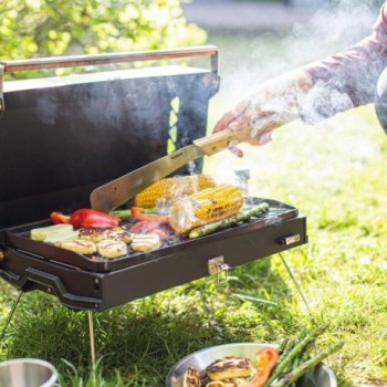 Kuchoma Portable Grill: Compact Gas BBQ for Outdoor Adventures - 3