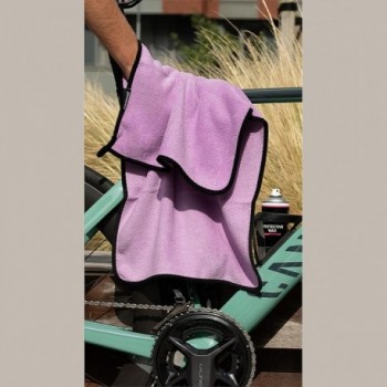 Turbo Towel Microfiber Polishing Cloth for Bicycles - Perfect Drying & Polishing - 4