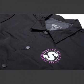 Chaqueta de Viento Sunday Creepy Sweeper - Negro con Detalles Violeta/Blanco, Talla S - 2