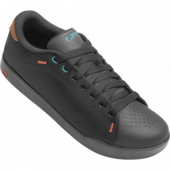 Chaussures Deed Noires Taille 44 avec Semelle Tack et Tige Synthétique - 1