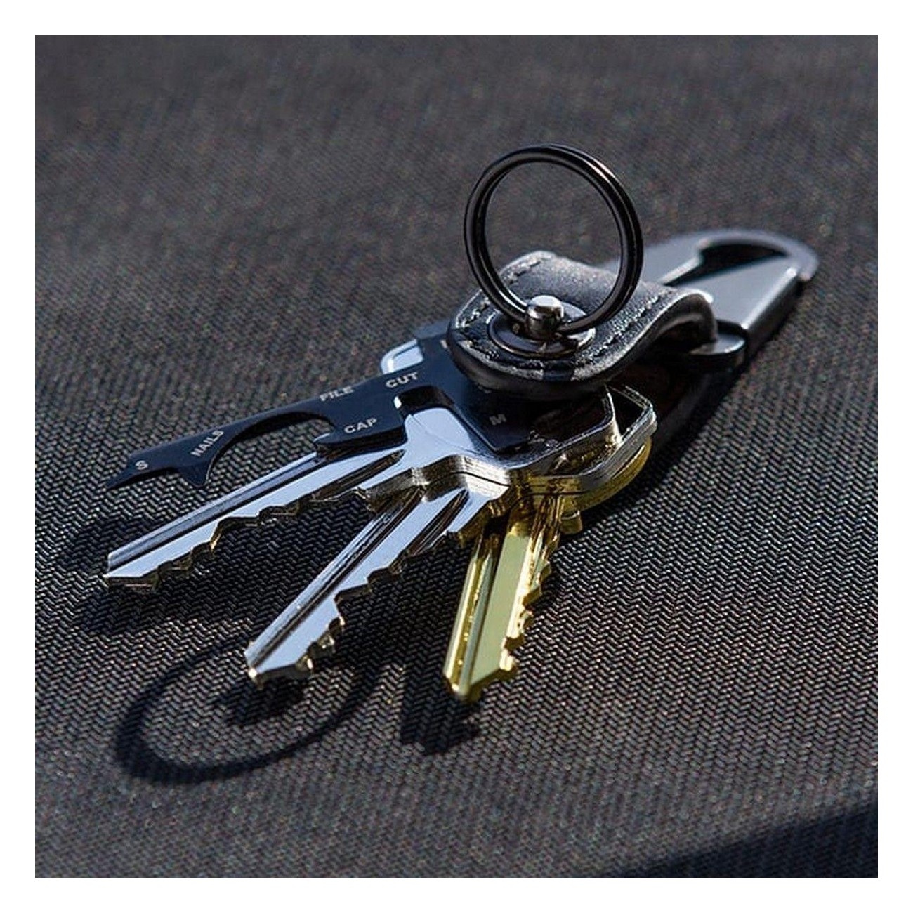 KeyShackle + Tool : Organisateur de clés en cuir avec multi-outil 7 fonctions - 7