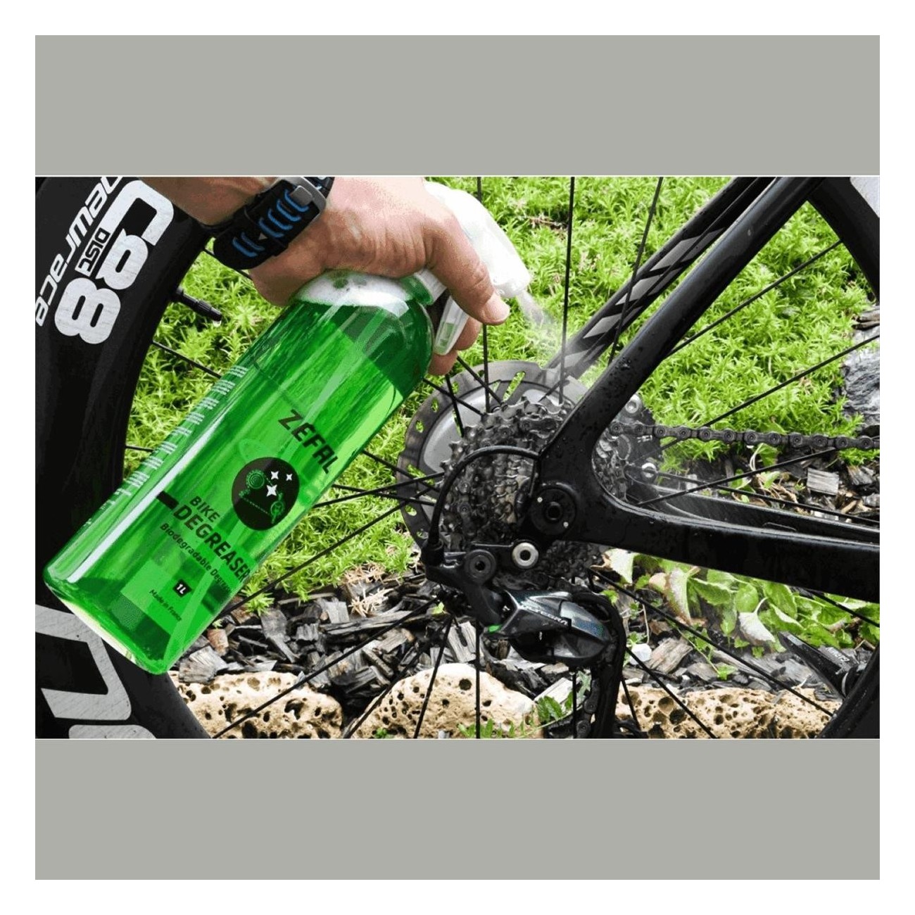 Sgrassatore Biodegradabile per Bici 1L - Bike Bio Degreaser Eco-Friendly per Manutenzione Biciclette - 2 - Pulizia bici - 342058