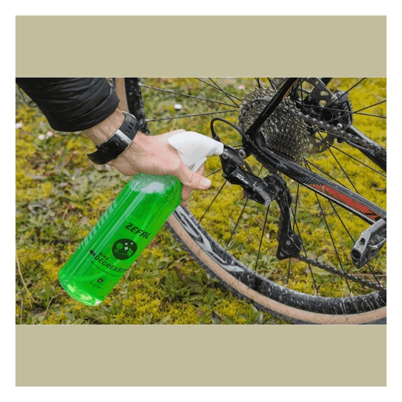 Sgrassatore Biodegradabile per Bici 1L - Bike Bio Degreaser Eco-Friendly per Manutenzione Biciclette - 3 - Pulizia bici - 342058