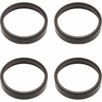 Set of 4 RS-016 Hub Caps for Reliable and Durable Protection - 1