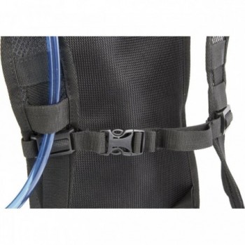 M-Wave Maastricht H2O 2L Hydration Backpack Black/Grey with Reflective Stripes - 2