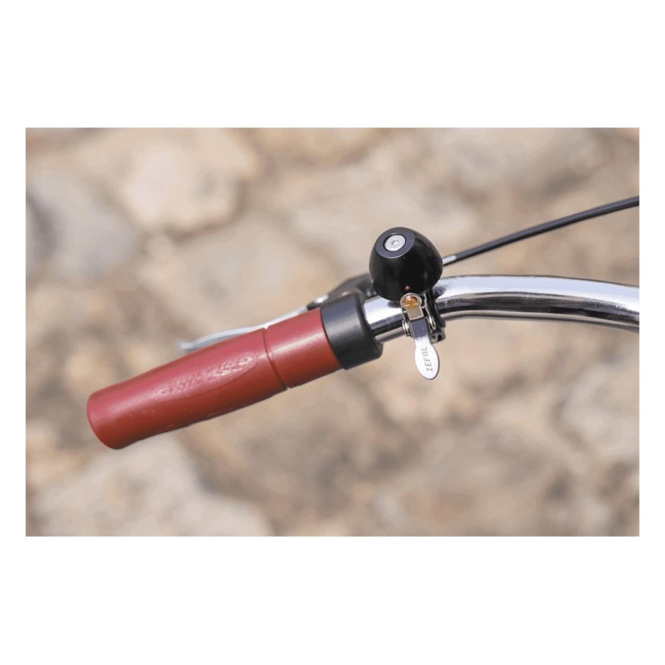 Sonnette de vélo Zefal en laiton noir pour guidon 22-25,4 mm - 2