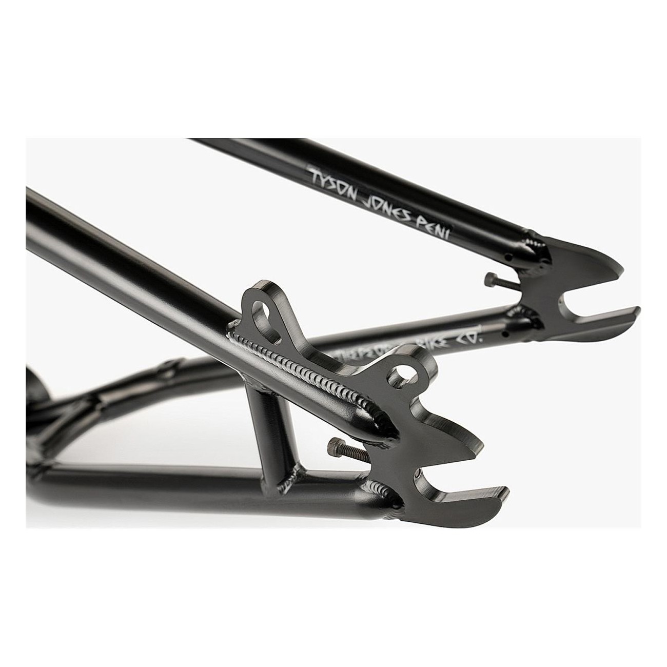 Cadre Chaos Machine Tyson Jones-Peni Signature 21.35' TT Noir pour Trail et Transition - 3