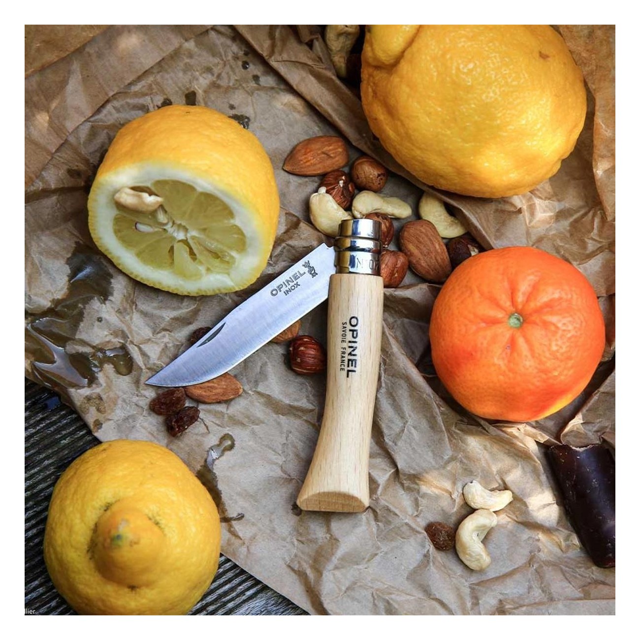 Cuchillo Opinel N° 07 Inox con Hoja Yatagan, Mango de Haya, Hecho en Francia - 2