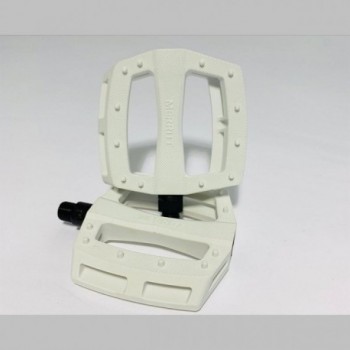 Merritt P1 White BMX Pedals in Nylon and Fiberglass, Low Profile Design - 1