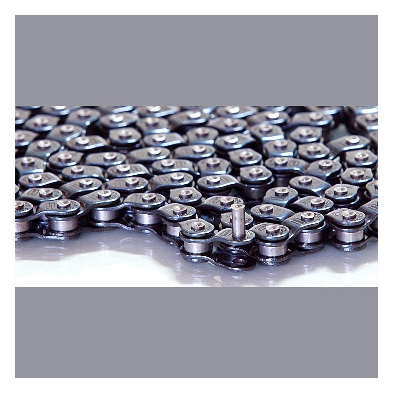 Half-Link Chain 1/8' 100 Links Dark Silver - Durable and Stylish - 3